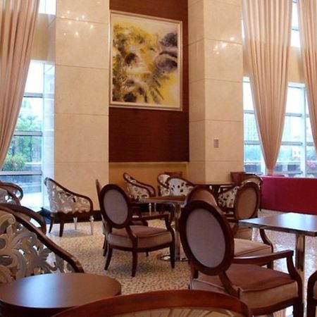 Shenzhen Paradise Hotel Exterior photo
